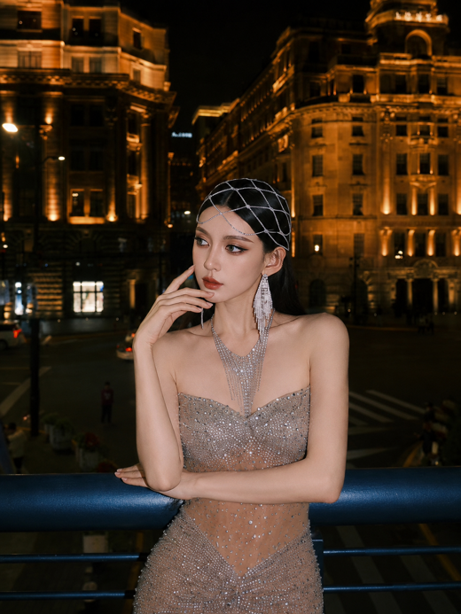 AI生成的上海夜景礼服样片